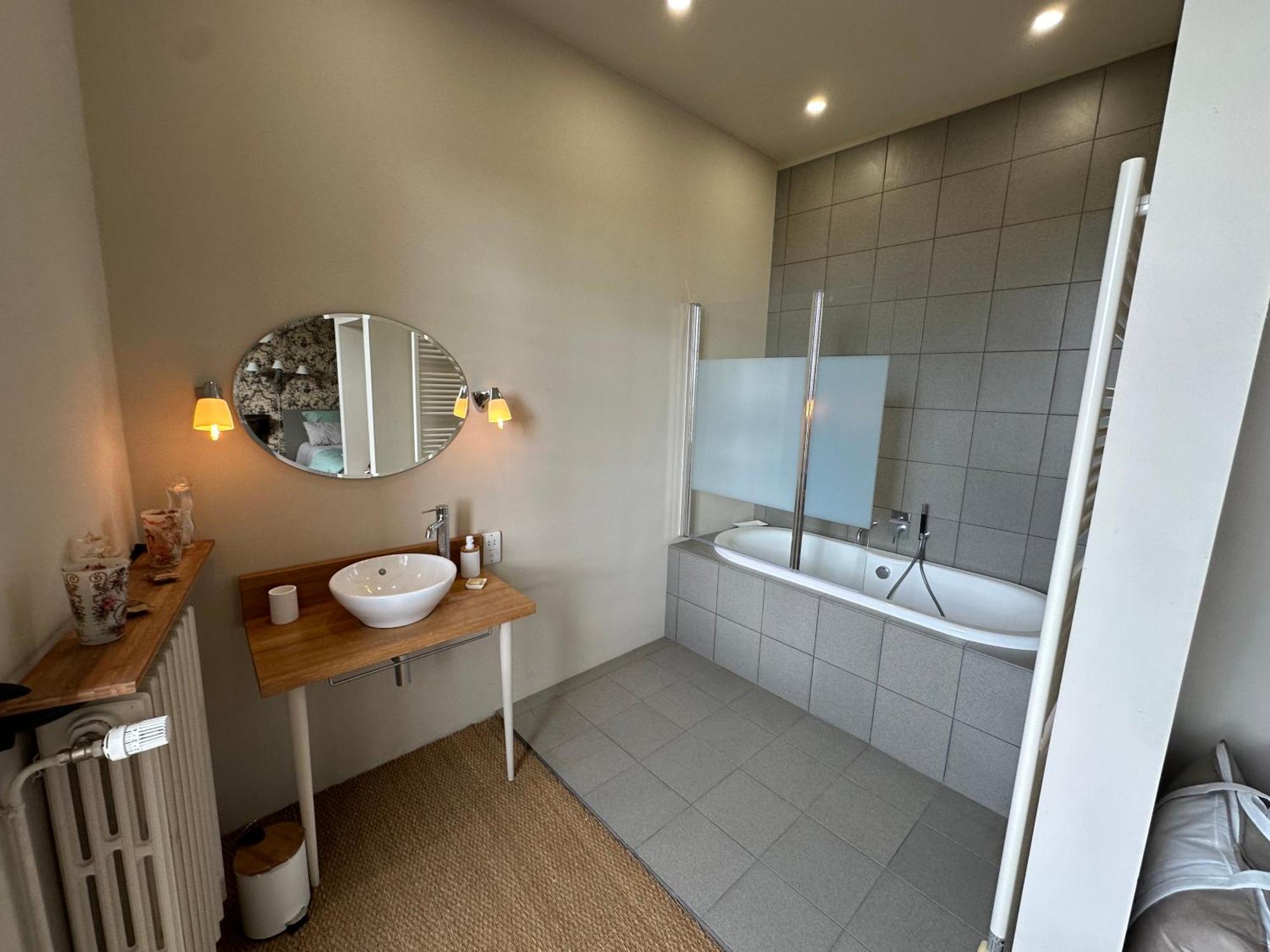 Bed and Breakfast Les Trois Terrasses Montpezat-de-Quercy Exterior foto